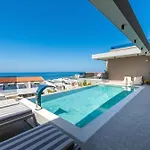 Villa Seafront I 