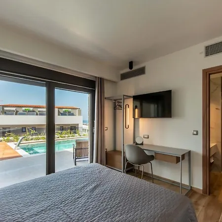 Lusol Seafront - 