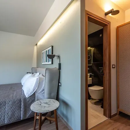 Villa Lusol Seafront - 