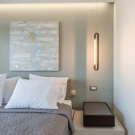 Villa Lusol Seafront - 