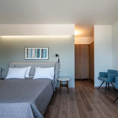 Lusol Seafront - 