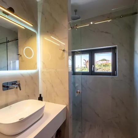 Lusol Seafront - 