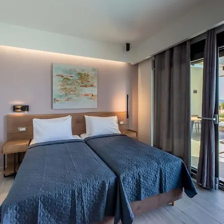Lusol Seafront - 