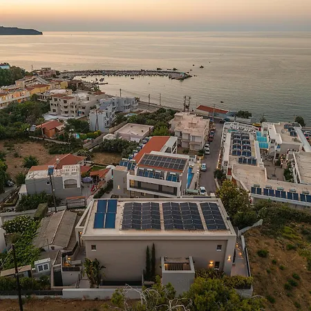 Villa Lusol Seafront - 