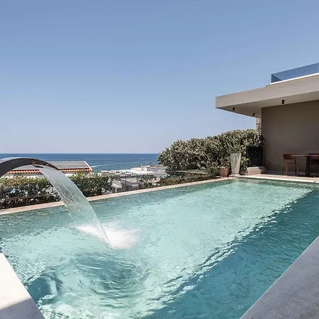 Villa Lusol Seafront - 