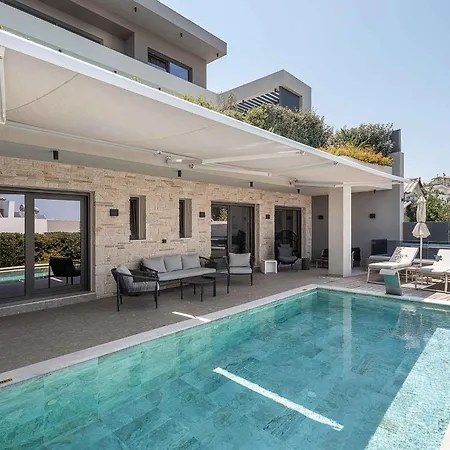 Villa Lusol Seafront - 