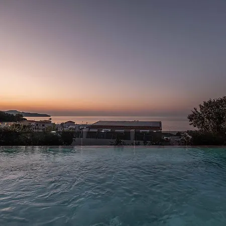 Lusol Seafront - 