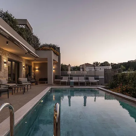 Villa Lusol Seafront - 